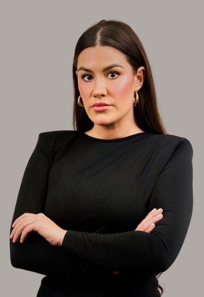 Claire-Roberts-OP-Lawyers-calgary Claire Roberts